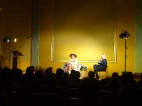 Pokaż zdjęcie: Integracyjny spektakl teatralny pt.: „Shirley Valentine”