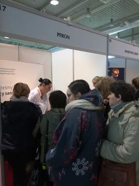 Pokaż zdjęcie: Uczestnicy targów