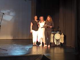 Pokaż zdjęcie: Wręczanie nagród