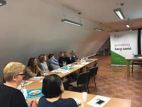 Pokaż zdjęcie: Uczestnicy seminarium. 