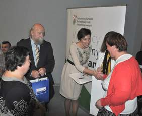 Pokaż zdjęcie: Laureaci XV edycji Konkursu Plastycznego z nagrodami PFRON