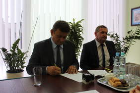 Pokaż zdjęcie: Paweł Pikula Starosta Powiatu Lubelskiego, Dariusz Gajo Członek Zarządu Powiatu Lubelskiego