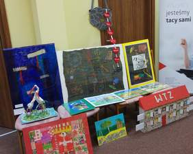 Pokaż zdjęcie: nagrodzone prace z czterech kategorii