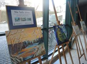 Pokaż zdjęcie: Wystawa Fundacji Sztuki Osób Niepełnosprawnych w Krakowie