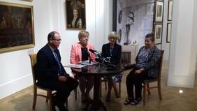 Pokaż zdjęcie: Zawarcie umowy pomiędzy Muzeum Okręgowym w Nowym Sączu a Małopolskim Oddziałem PFRON