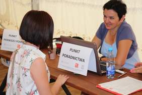 Pokaż zdjęcie: Punkt Poradnictwa w ramach Festiwalu Kultur w Starym Gostyniu