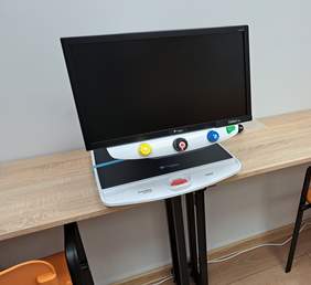 Zdjęcie sprzętu dostępnego w OWiT: powiększalnik