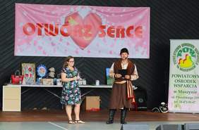 Pokaż zdjęcie: Festyn "Otwórz serce" (Fot: Starostwo Powiatowe w Nowym Sączu)