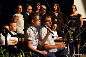 Pokaż zdjęcie: Występ muzyczny podopiecznych Ośrodka fot. portalzamojski.pl