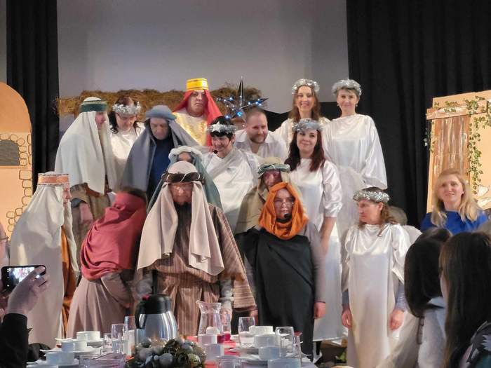 Pokaż zdjęcie: Spotkanie jasełkowe Instytutu Medycznego im. Jana Pawła II