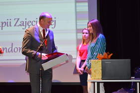 Zebrani goście składają życzenia