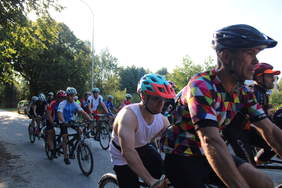 Pokaż zdjęcie: Uczestnicy wyścigu