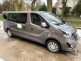 Pokaż zdjęcie: bus