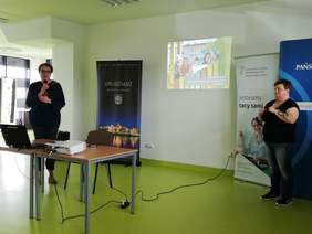 Pokaż zdjęcie: Anna Drozdowska - Dyrektor Zespołu Szkół Edukacyjno-Rewalidacyjnych w Grudziądzu