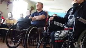 Krzysztof Smorszczewski – trener pierwszoligowej drużyny koszykówki na wózkach START Białystok.