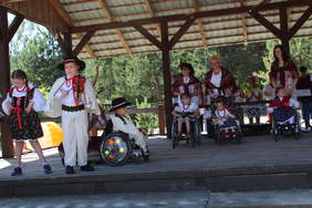 Pokaż zdjęcie: Występ podopiecznych Stowarzyszenia