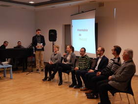 Pokaż zdjęcie: Rozmowa moderowana z niepełnosprawnymi pracownikami, ich pracodawcami i rodzicami