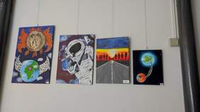 Pokaż zdjęcie: Obrazy zaprezentowane na wystawie w Starej Rzeźni