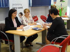 Pracownicy Oddziału Podkarpackiego PFRON udzielający informacji pracodawcom