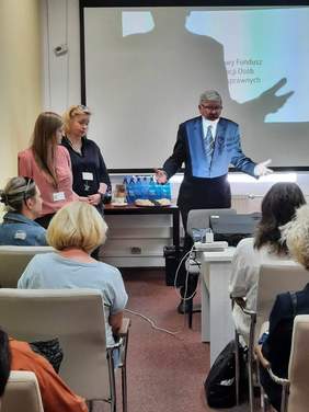 Pokaż zdjęcie: Przemówienie dyrektora Władysława Skwarki