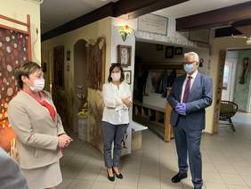 Pokaż zdjęcie: Wizyta Prezesa Zarządu PFRON w Centrum Pomocowym Caritas Archidiecezji Gdańskiej im. św. Matki Teresy z Kalkuty w Krzywym Kole