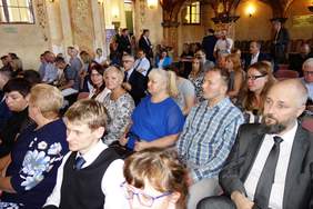 Pokaż zdjęcie: Zaproszeni goście