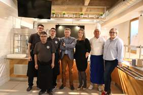 Pokaż zdjęcie: Otwarcie Bistro Dalba