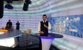 Pokaż zdjęcie: Warsztaty w studiu TVP3 Kraków