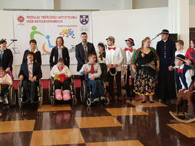 Występy osób niepełnosprawnych podczas Przeglądu Twórczości w Łańcucie