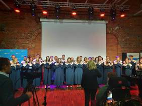 Pokaż zdjęcie: Występ chóru Akademii Medycznej