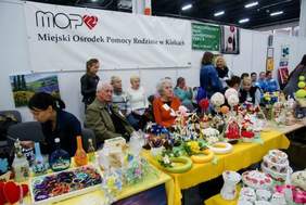 Pokaż zdjęcie: Wystawa Miejskiego Ośrodka Pomocy Rodzinie w Kielcach