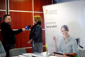 Dyrektor Oddziału Kujawsko-Pomorskiego PFRON - Aleksandra Gierej - podczas udzielania wywiadu