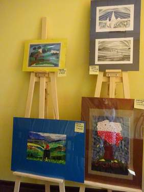 Pokaż zdjęcie: nagrodzone prace z kategorii tkanina i aplikacja