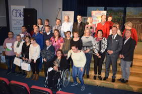 Zdjęcie Laureatów, Komisji Konkursowej i Dyrektora Oddziału Podkarpackiego PFRON