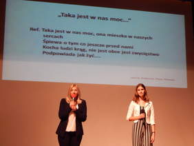 Pokaż zdjęcie: Występ artystyczny