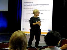 Pokaż zdjęcie: Dyrektor Mazowieckiego Oddziału PFRON Anna Wandzel