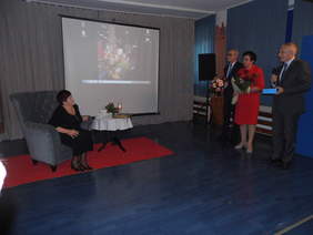 Pokaż zdjęcie: Pani Marta wysłuchała wiele podziękowań i życzeń od zaproszonych gości