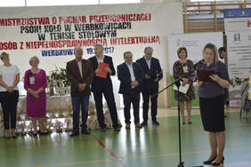 Pokaż zdjęcie: Odczytanie listu gratulacyjnego Prezesa PFRON przez pracownika Oddziału Lubelskiego PFRON