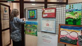 Pokaż zdjęcie: Zamieszcznie metryczek pod pracami