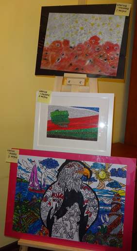 Pokaż zdjęcie: nagrodzone prace z kategorii rysunek i grafika