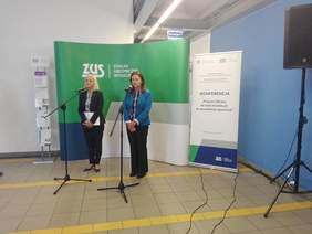 Pokaż zdjęcie: Konferencja prasowa