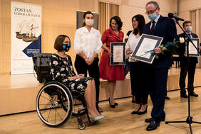 Pokaż zdjęcie: Wręczenie nagród fot. Renata Zoldak Foto Molly