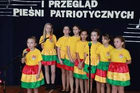 Pokaż zdjęcie: Uczestnicy I Przeglądu Pieśni Patriotycznych  FOT. T. Fąfara echodnia.eu.jpg