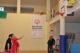 Pokaż zdjęcie: XIII Regionalny Turniej Koszykówki Olimpiad Specjalnych 