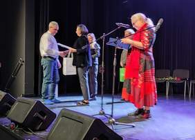 Pokaż zdjęcie: Wręczanie nagród