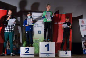 Pokaż zdjęcie: Ceremonia dekoracji zawodników