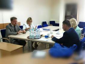 Podpisanie umowy o refundację kosztów wyposażenia stanowiska pracy osoby niepełnosprawnej