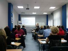 Pokaż zdjęcie: uczestnicy_spotkania.jpg