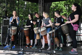 Pokaż zdjęcie: Występ artystyczny