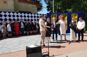 Przemawiają zaproszeni goście 